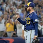Brewers ride ridiculous, record-setting eight-run inning to dominant 3-0 World Series lead over Rays